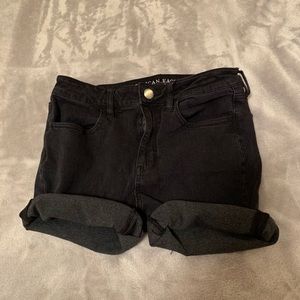 size 8 american eagle black jean shorts